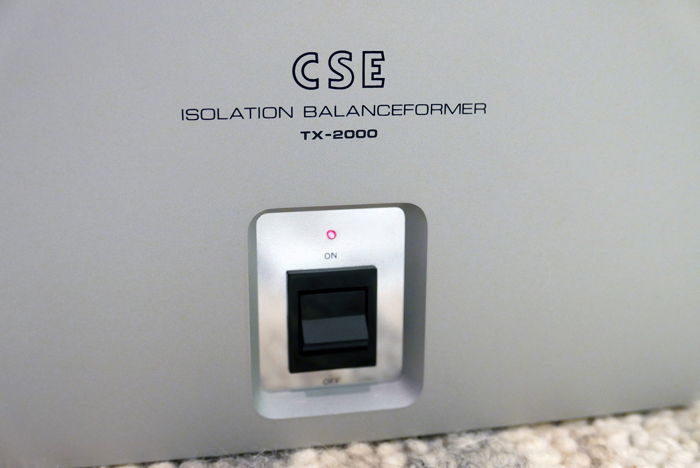 CSE TX-2000 Isolation Balanceformer (( Power Conditione...