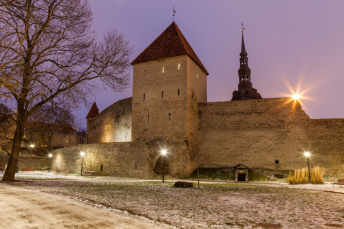 Вечерняя романтическая экскурсия по Таллинну
