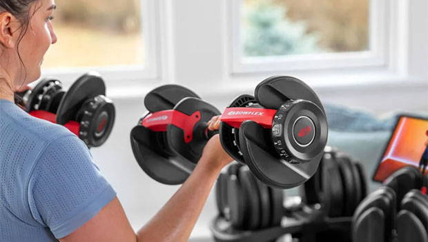 Bowflex Dumbbells Selecting