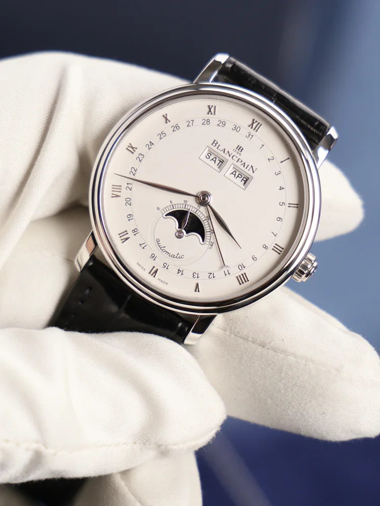 Ref 6263 in Platinum, Limited Edition of 10 pcs
