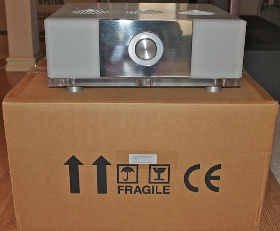 Hovland  Radia Power Amplifier w/Original Box! Clean!