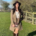 Surrey tweed outfit for women in the countryside
