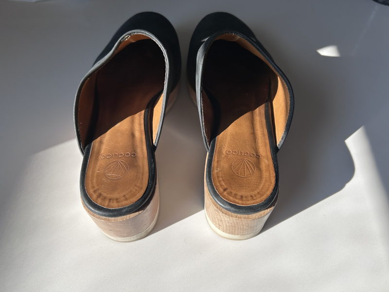 Fig Clog - Black Leather - $207.50 | Coclico Pre-loved