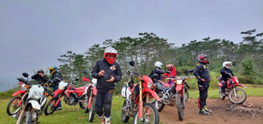 4Days Hanoi Motorbike Tour to Mai Chau, Ta Xua Tram Tau near Indianapolis, IN