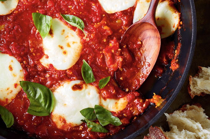 Pizza <i>scappata</i> aux tomates rôties (pizza sans croute)