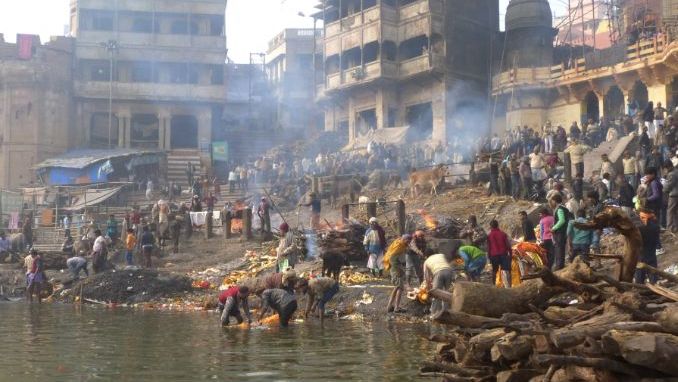 Manikarnika Ghat in Varanasi