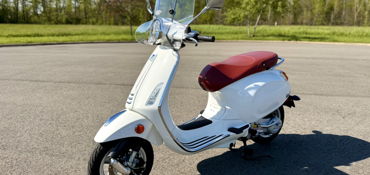 2015 VESPA PRIMAVERA 50 4V motorcycle for rent near Ashland, OH