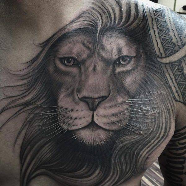 Tatouage Lion Torse Homme