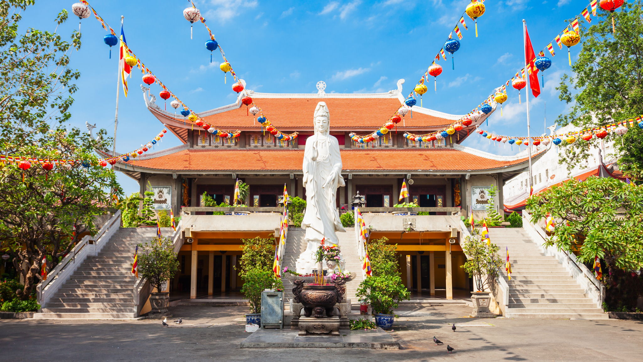 Vinh Nghiem Pagoda