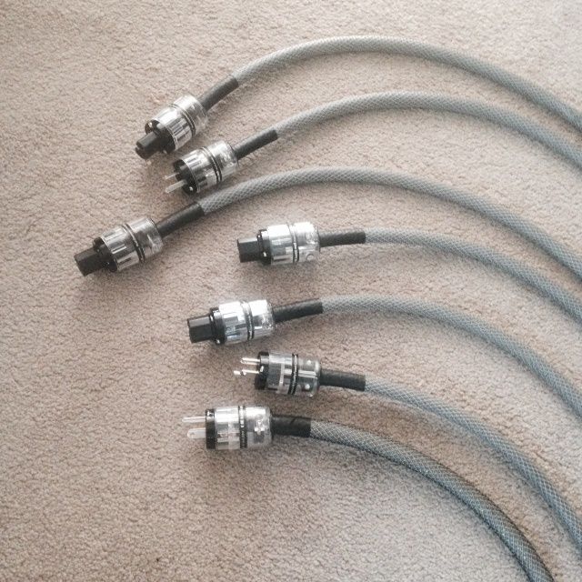 7 - Brand New HiDiamond AC Cables 