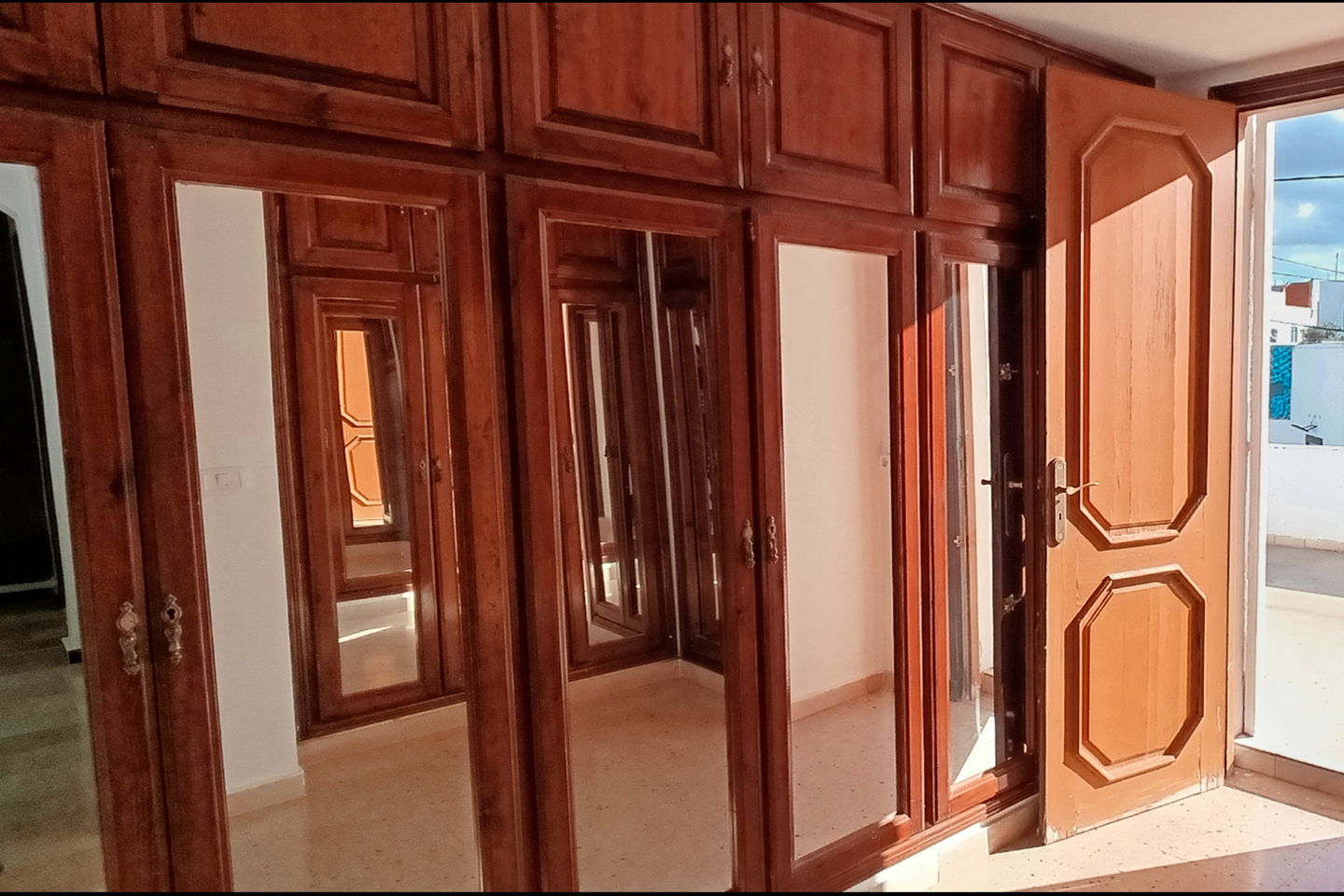 slider-image
