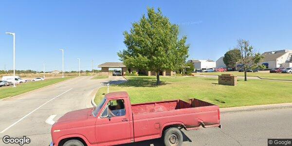 C & M Automotive exterior