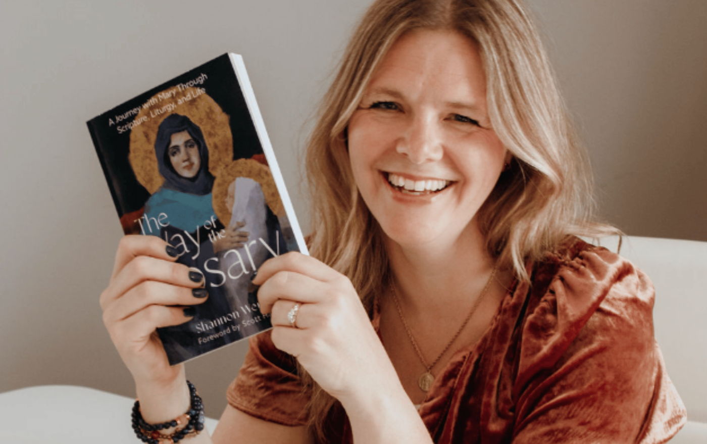 Shannon Wendt with her book