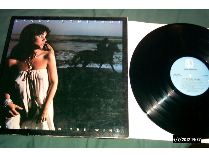 Linda Ronstadt - Hasten Down The Wind LP NM
