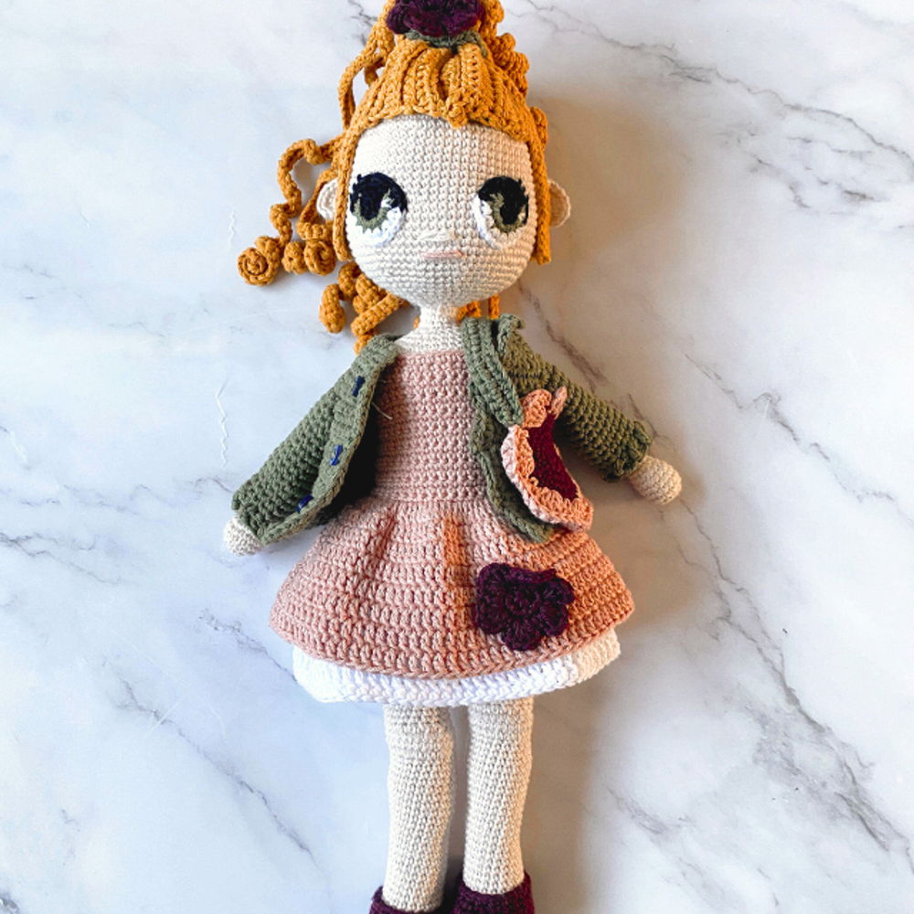 Dress up doll Mayra crochet pattern