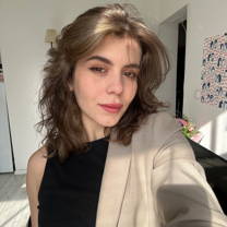 Alina Shy