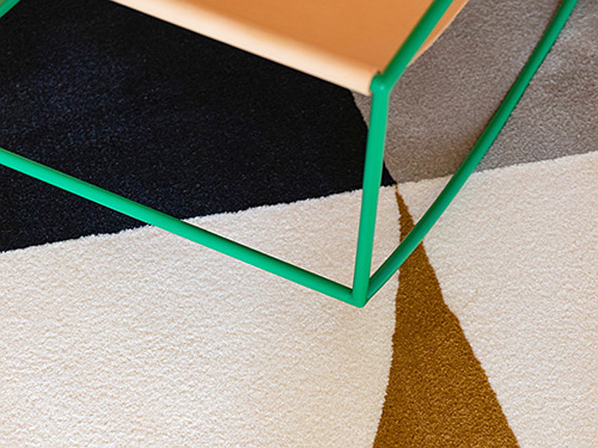  Courmayeur
- Wir erklären, wie Sie stylische Bauhaus-Möbel in Ihr Interior Design integrieren: