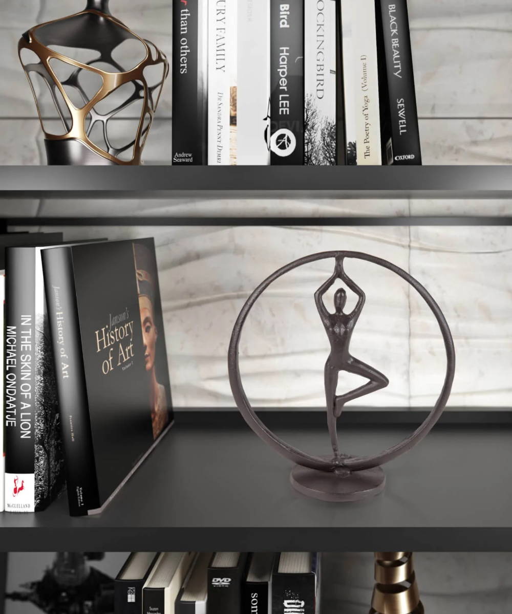 Ornaments & Sculptures