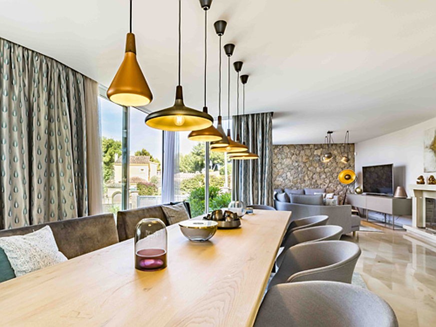  Vilamoura / Algarve
- International brokerage markets the designer’s villa in Santa Ponsa