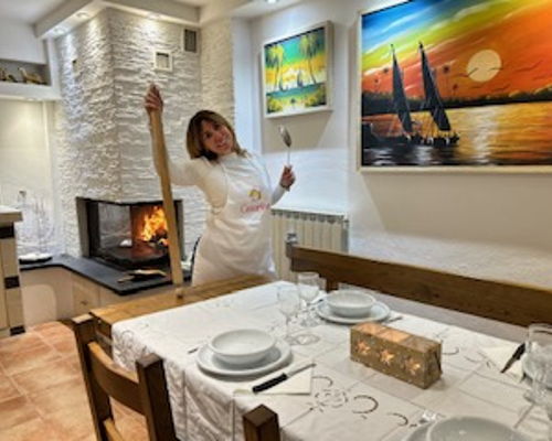 Cooking classes Florence: Aperitivo, noodles and tiramisu in the hills of Florence