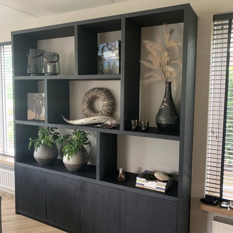 Wandkasten op maat, klantproject Houtenmeubelshop