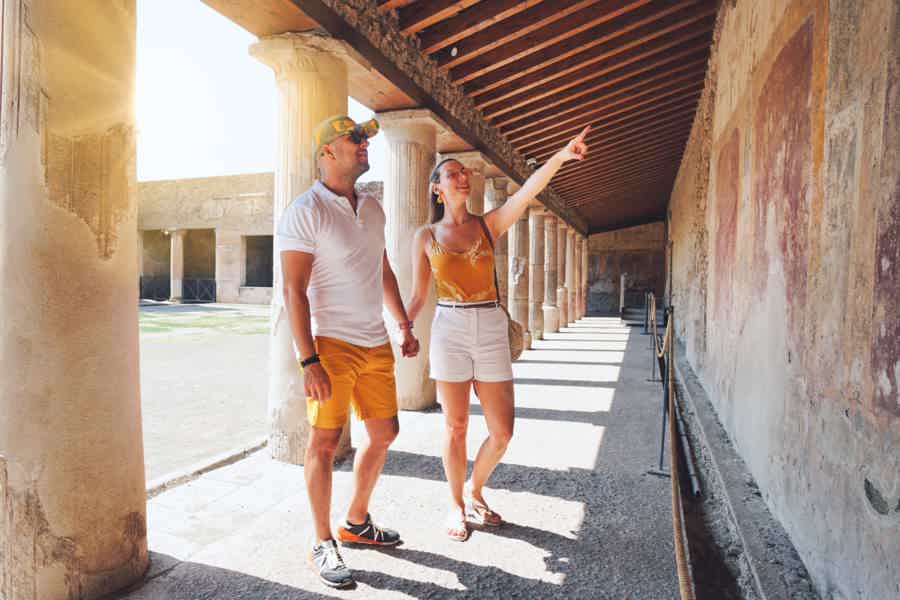 From Rome: Pompeii and Naples Guided Train Trip - photo 5