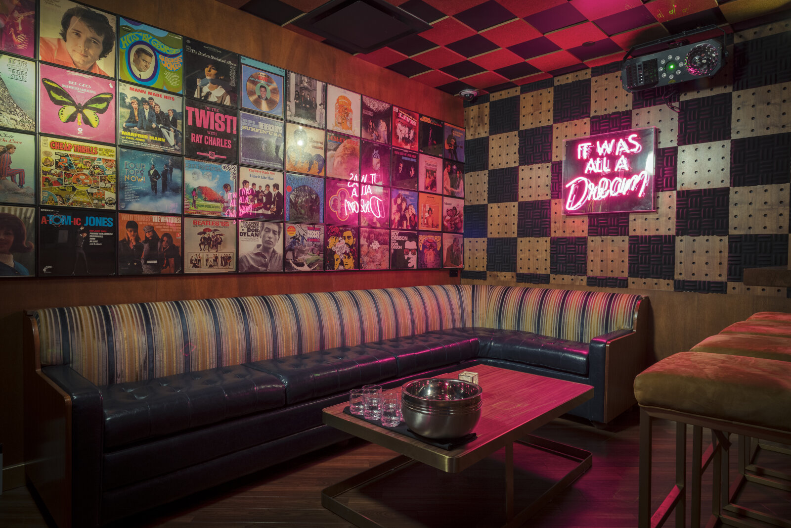 On The Record Uploaded on 2022-01-17