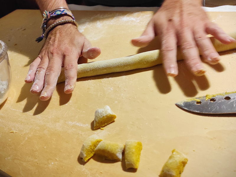 Corsi di cucina Padova: Corso di cucina sugli gnocchi di patate fatti in casa.