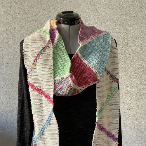 Crocheted scarf Ilse
