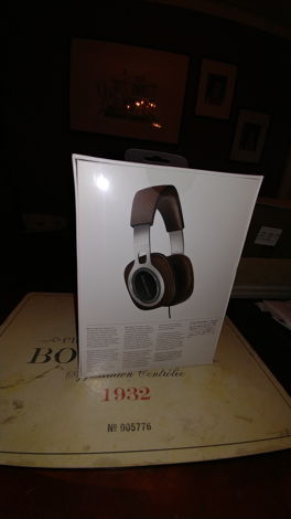 Bowers & Wilkens P9 Signature Headphones