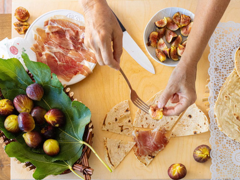 Cooking classes Pesaro: Pesaro-style Seratina with flaky piadine