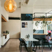 John's Café