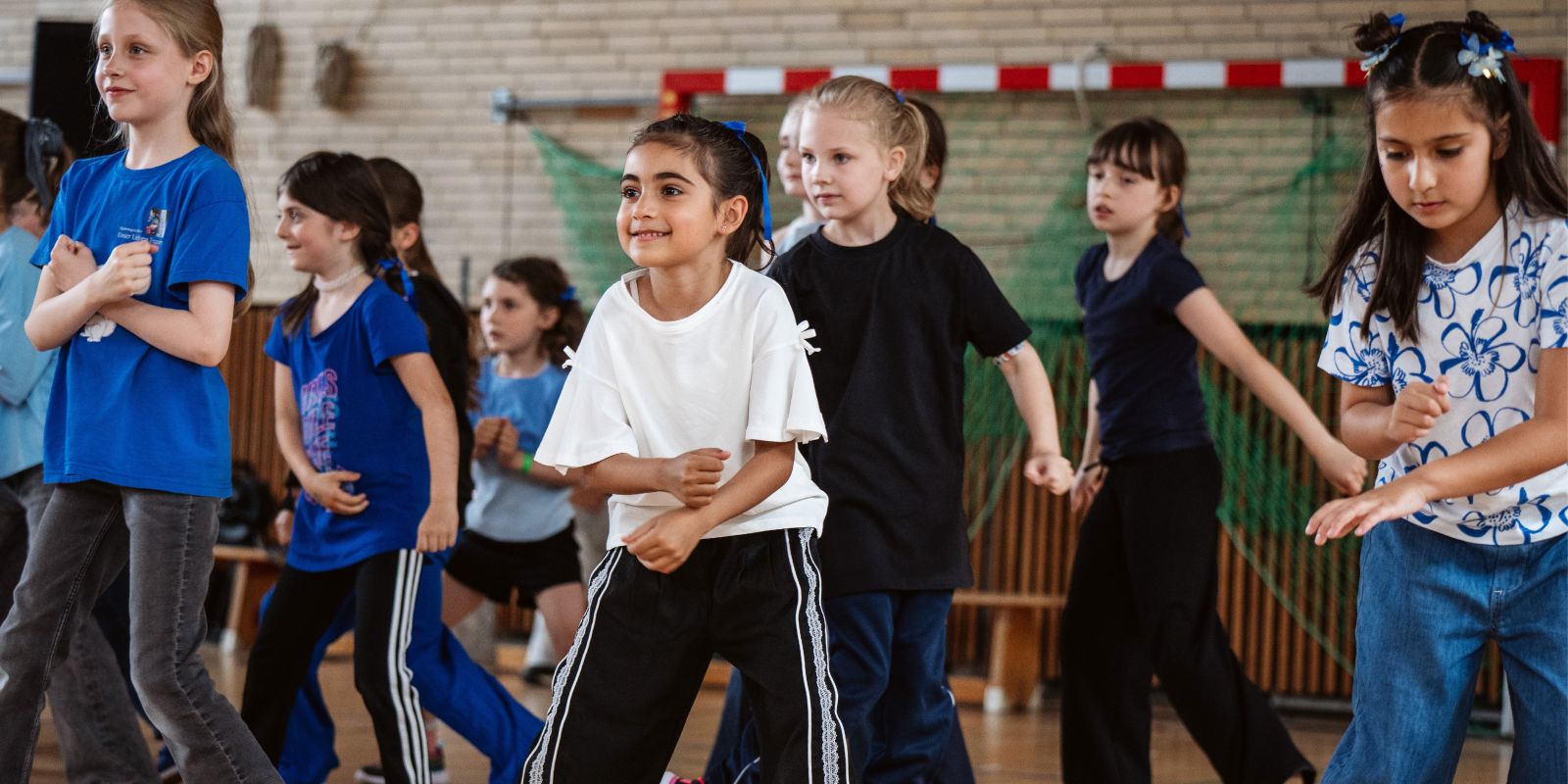 Dance & Show 5-9 Jahre