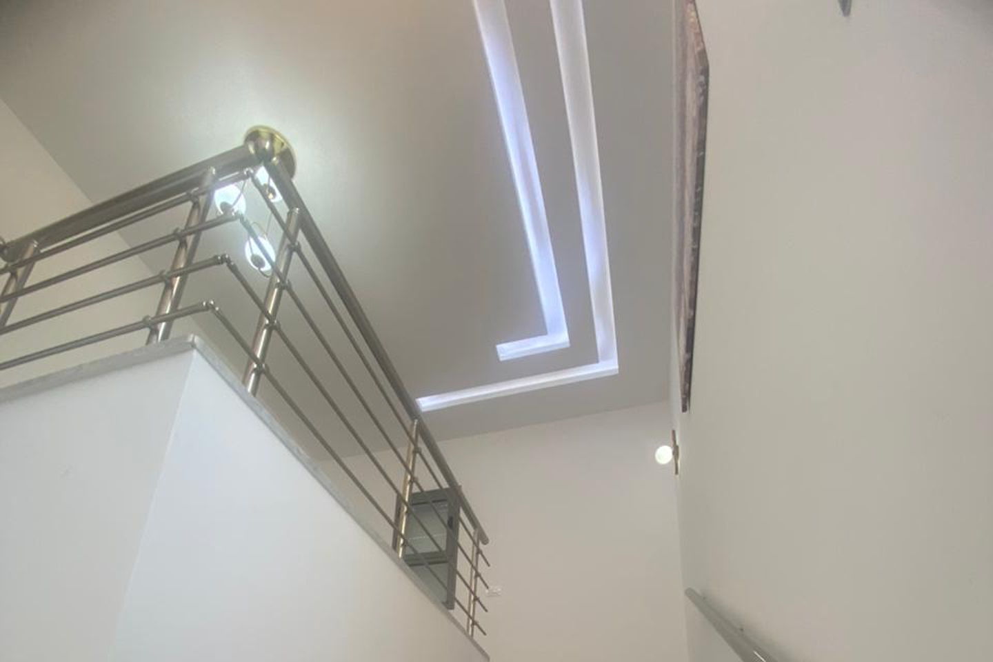 slider-image