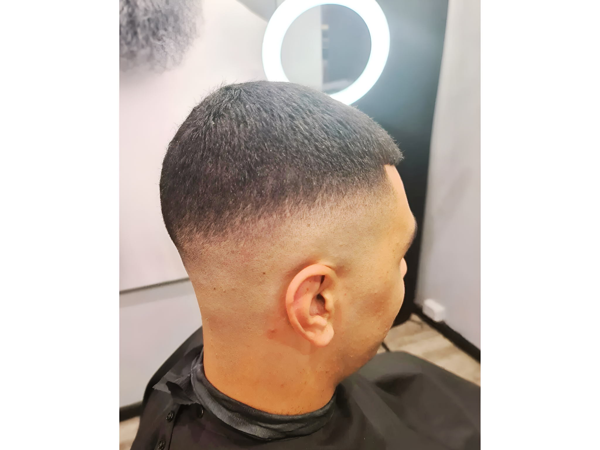 City style Barbers $10 Voucher - Image 3