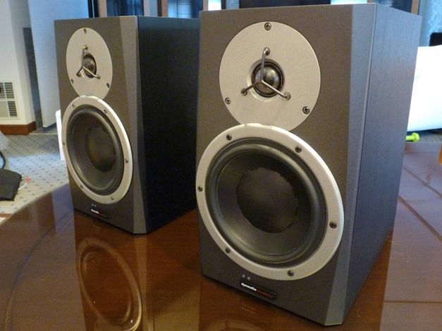 Dynaudio  BM5A monitor speaker pair
