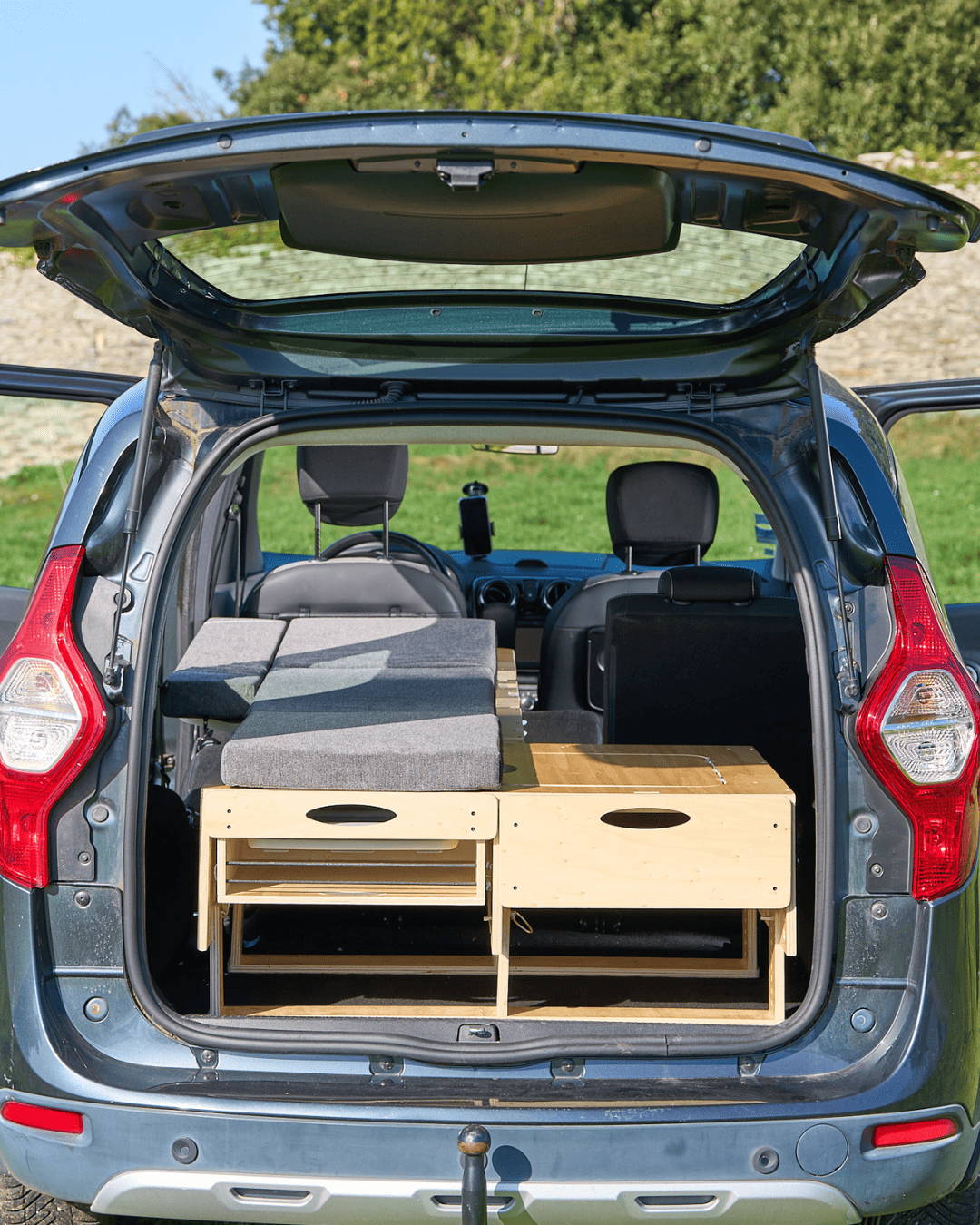 dacia-lodgy-kit-amenagement-voiture