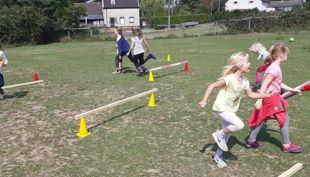 iris brosen kinder durchlaufen parcours