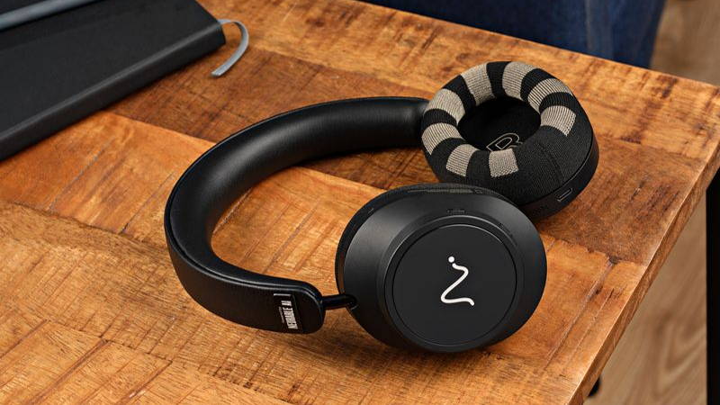 Image may contain: Electronics, and Headphones