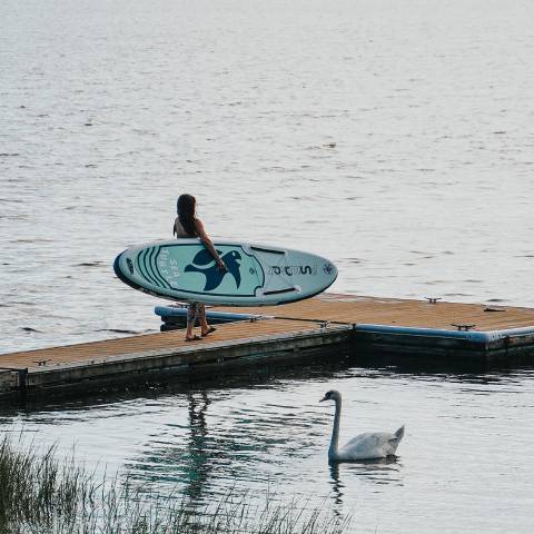 Lightweight SUP board suitable for both women and men