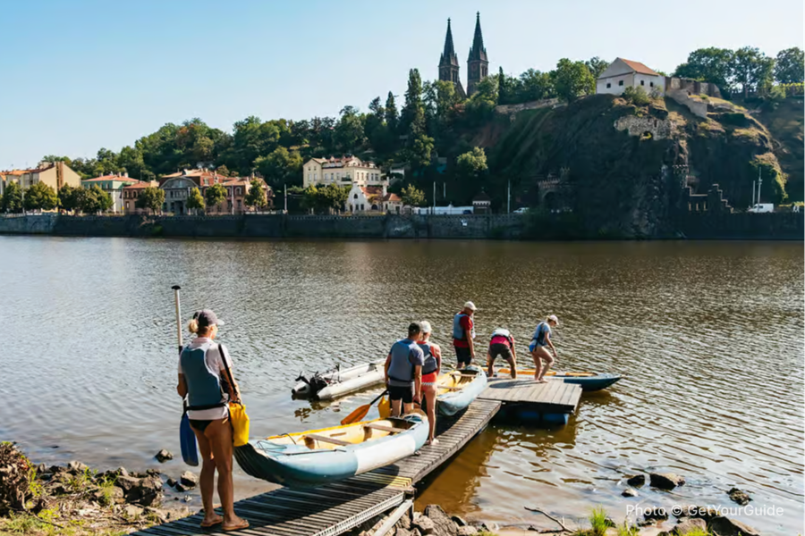 Prague: Vltava River Guided Canoeing Tour - photo 3