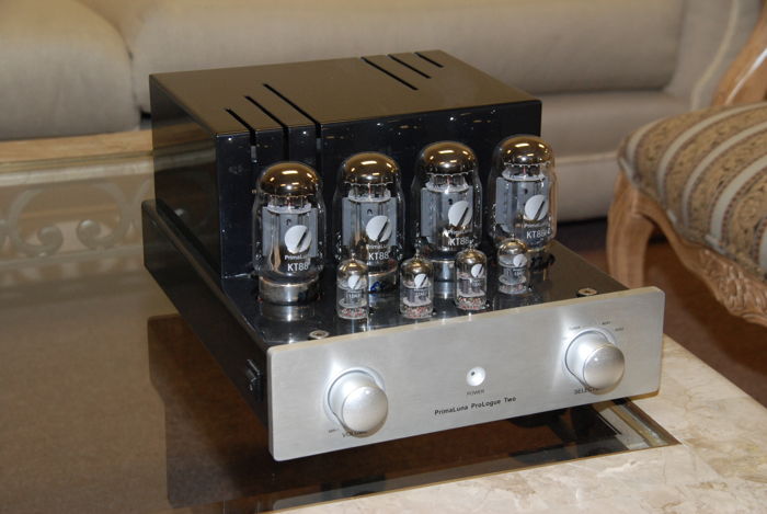 PrimaLuna ProLogue Two Tube Integrated Amplifier