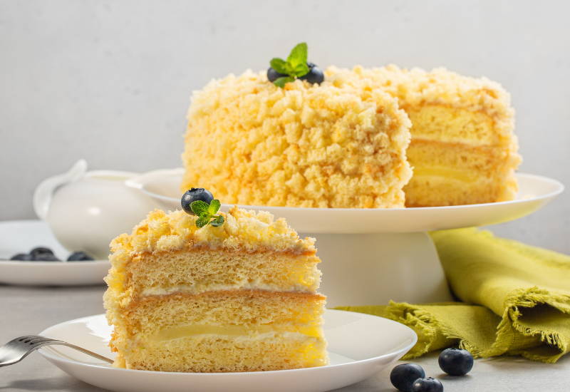 ミモザケーキとは