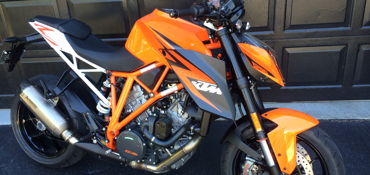 2014 KTM 1290 SUPER DUKE R motorcycle for rent near Naples , FL