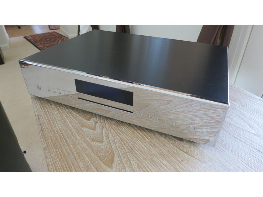 AVM AUDIO GERMANY CD 3.2 CD PLAYER "PRODUCT OF THE YEAR" AWARD