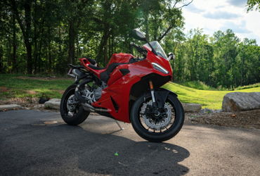 2025 DUCATI PANIGALE V2 motorcycle for rent near Greer, SC
