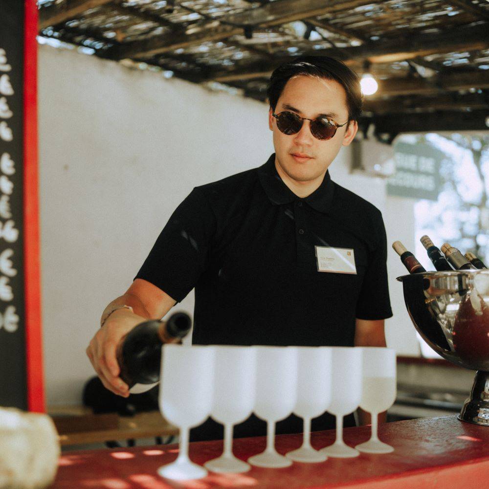 Bar à vins au festival Jardin Sonore