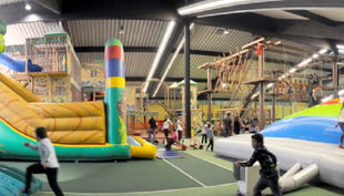 trampolino kinderspielpark panorama