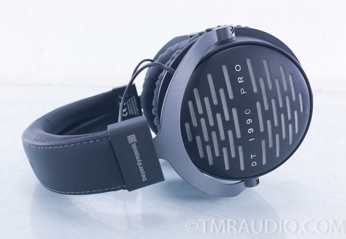 Beyerdynamic  DT 1990 Pro Headphones; DT1990 (2988)
