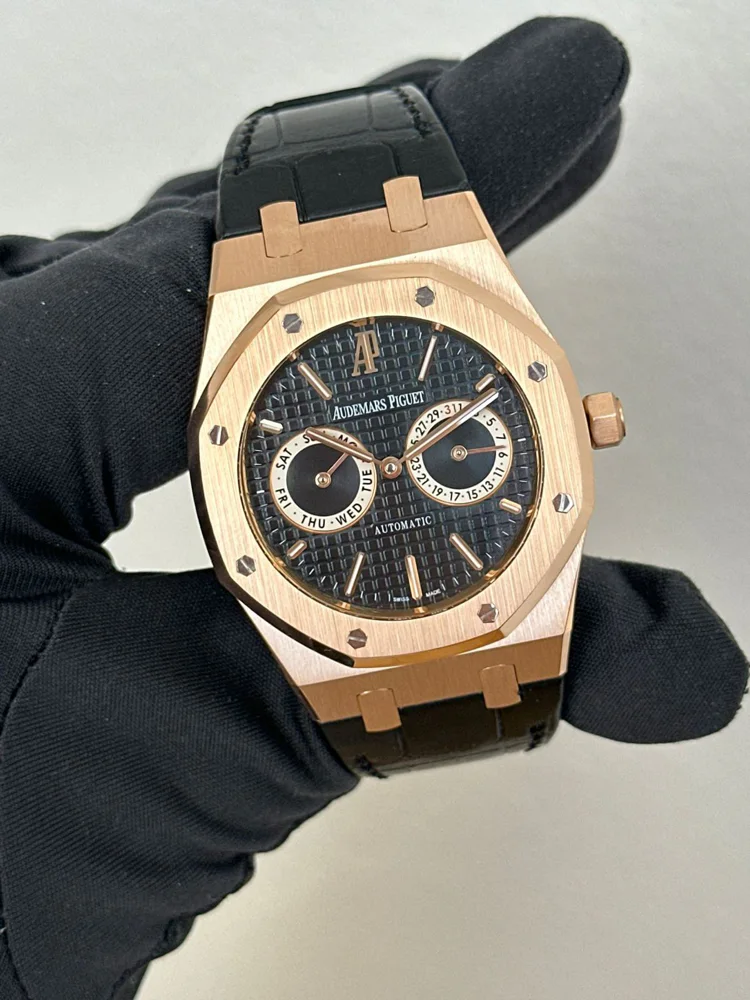 Day-Date Rose Gold Box and Papers 2015